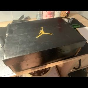 Air Jordan 1 Satin Black Toe